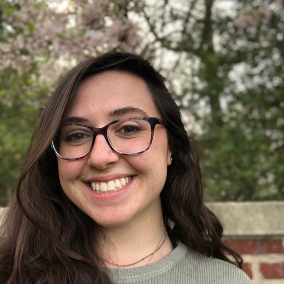 Meet your Posher, Kimberly - Picture 1 of 1